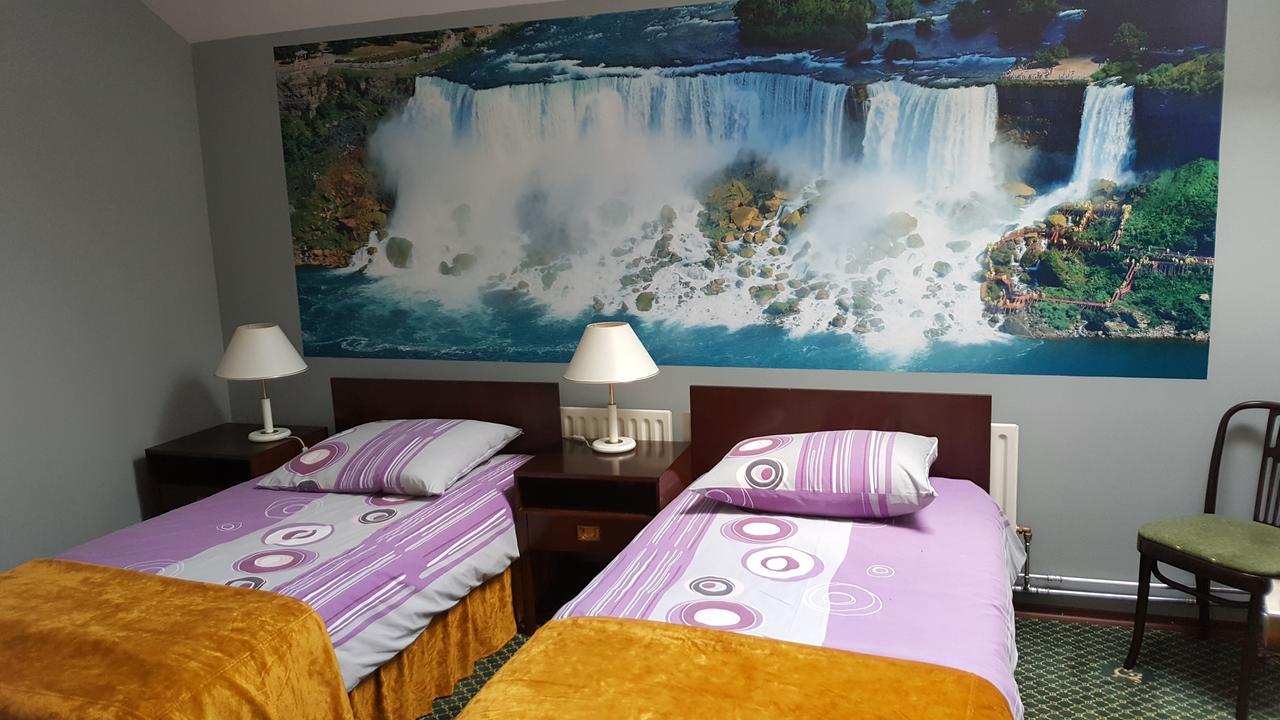 Hotel Restauracja Pustelnik Wisla Mala Exterior foto